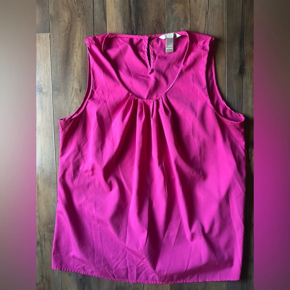 Banana Republic Hot Pink/Fuchsia Sleeveless Blouse Pleated Scoop Neck Size L - Picture 3 of 6